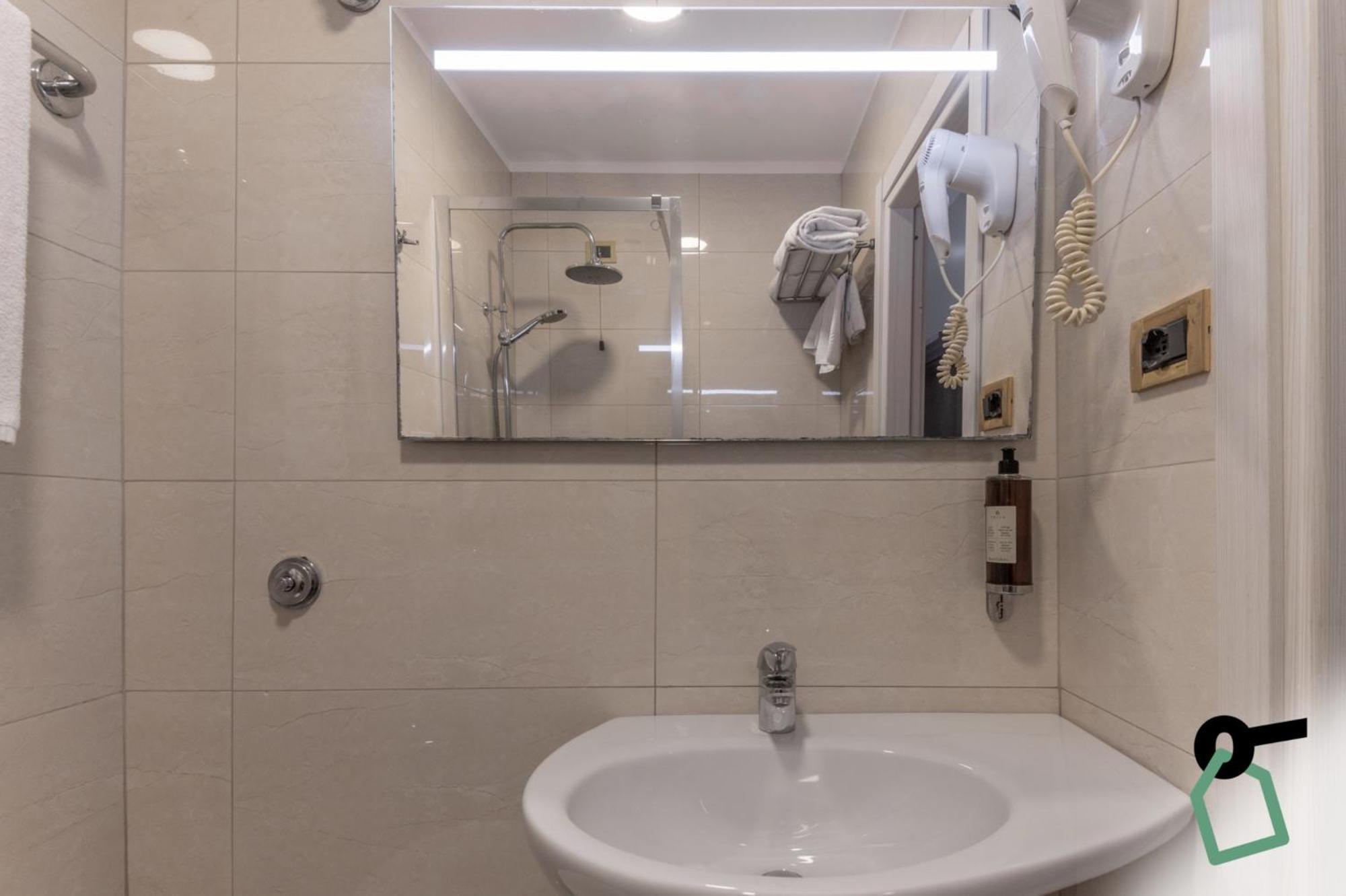 Hotiday Room Collection - Roma Porta Pia Ngoại thất bức ảnh